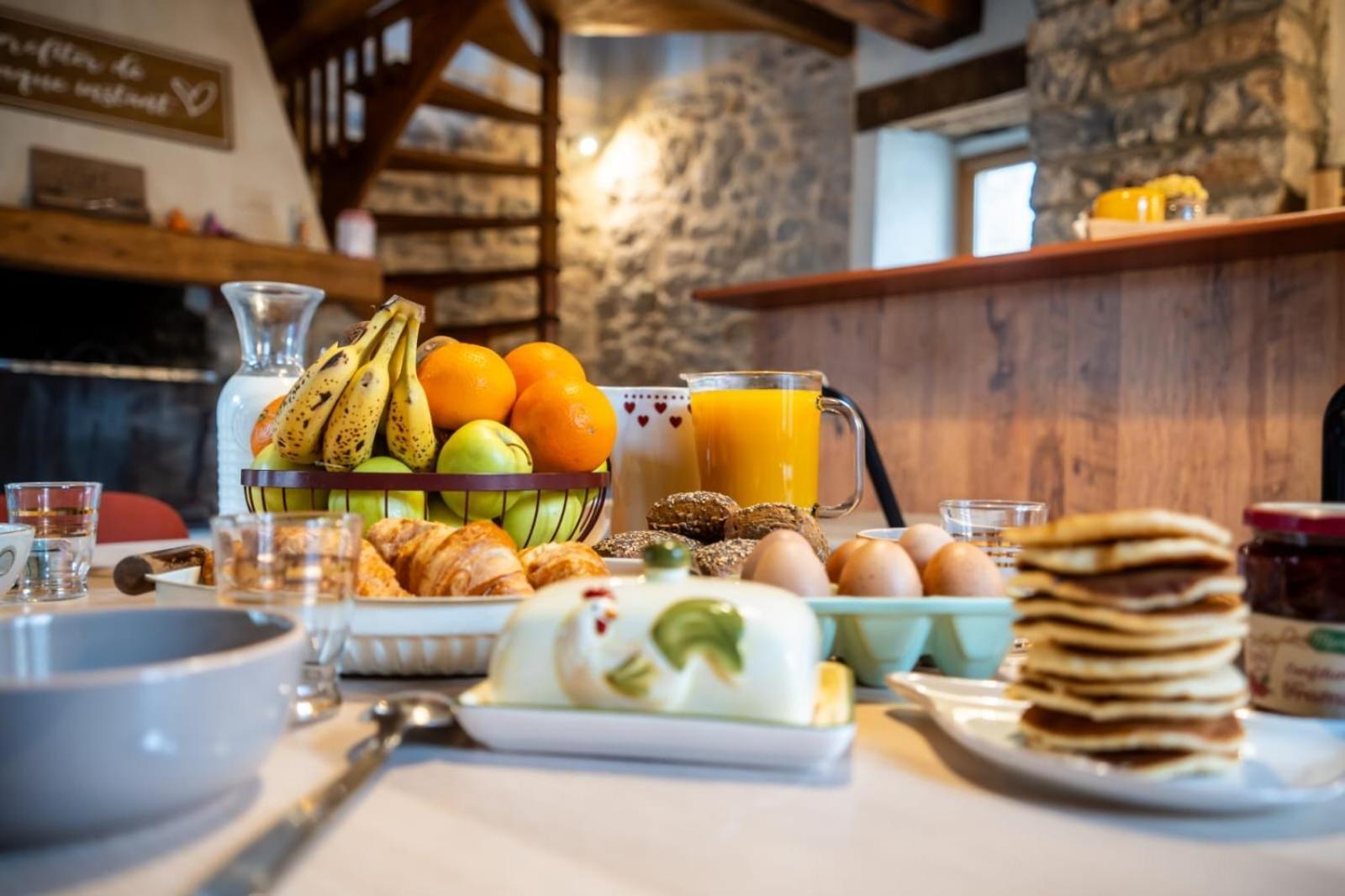 Maison De Village Au Coeur Des Remparts Sainte-Eulalie-de-Cernon Eksteriør billede