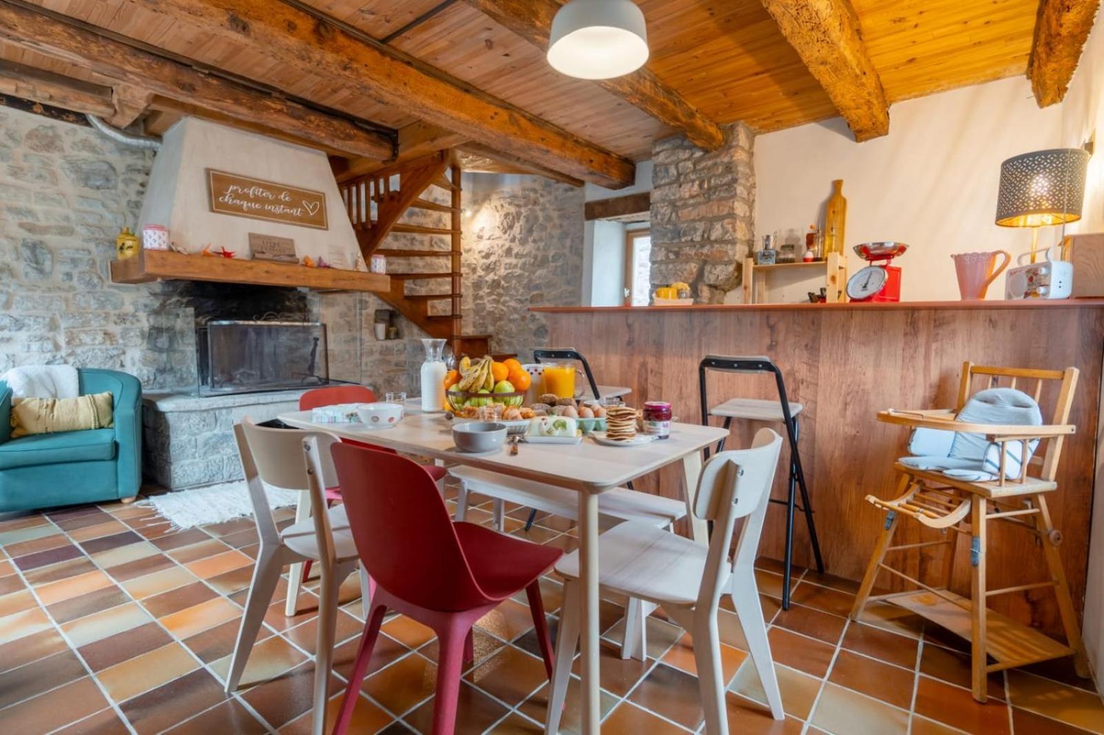Maison De Village Au Coeur Des Remparts Sainte-Eulalie-de-Cernon Eksteriør billede